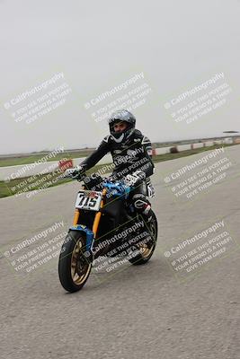 media/Nov-29-2025-TrackDaz (Sat) [[10ae2d9bce]]/Around the Pits/